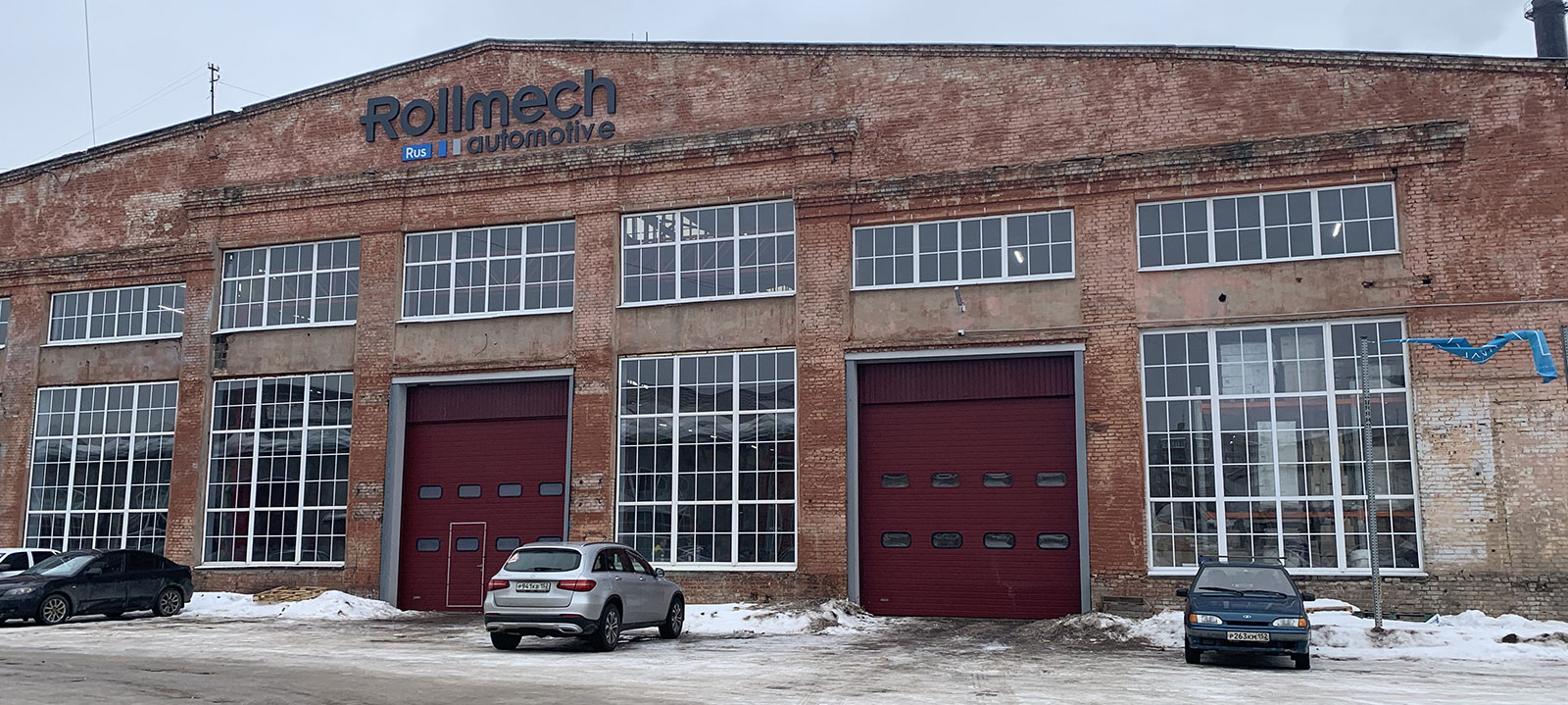 Уборка производственных помещений и складов